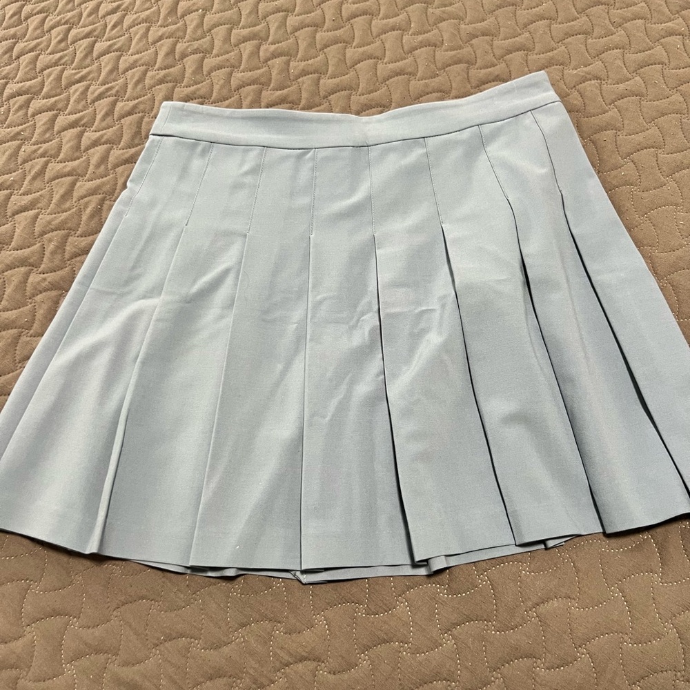 Sunday Best
Olive Micro Skirt
